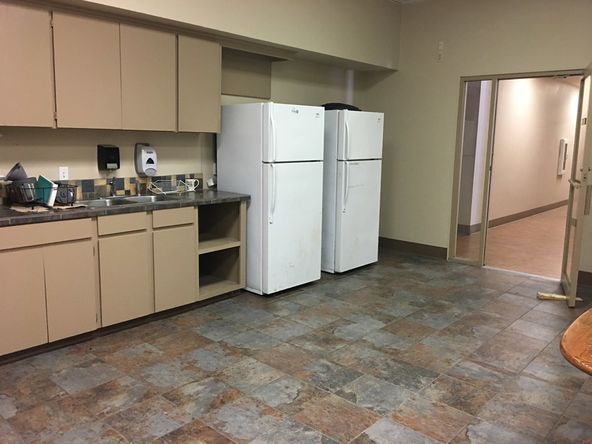 Industrial Office/Warehouse For Sale Or Lease: 6901 W 70th St, Shreveport, LA 71129